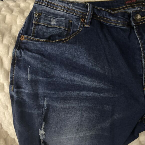 Women’s Plus SZ 21 Dark Wash Mid Rise Distressed Slim Straight Jeans Stretch - Picture 2 of 14